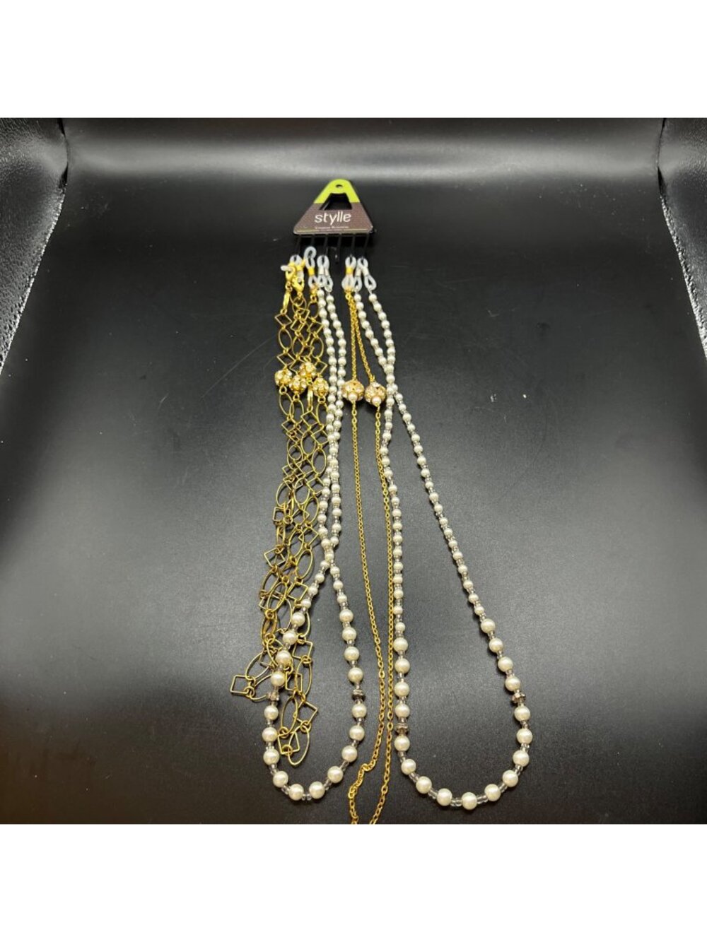 Gold & Pearl Eyewear Retainers Set Of 5 With Decorative Chains & Beads Elegant